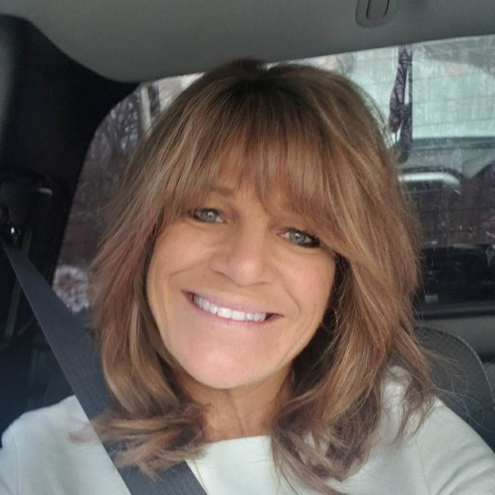 Meet your Posher, Kelley